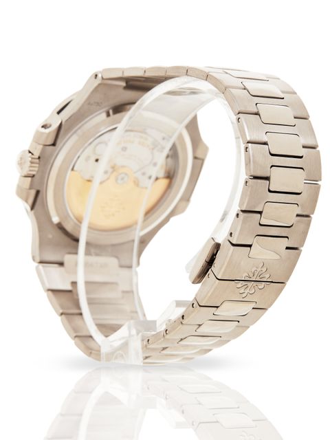 Patek Philippe Nautilus 5811/1G-001 Image 3